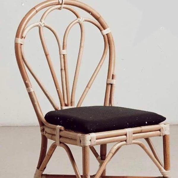 WhatsApp Image 2025-09-23 at 14.21.58 SILLA CAÑA MALACA CORAZON - Imagen 1